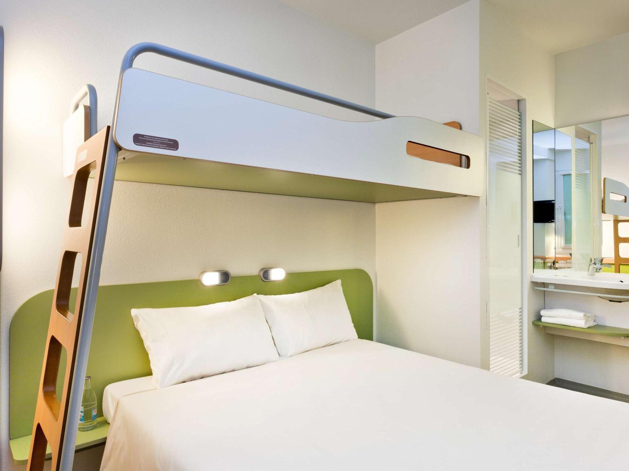 ibis budget Nantes Sainte Luce Exterior foto